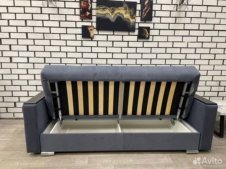Диван новый книжка