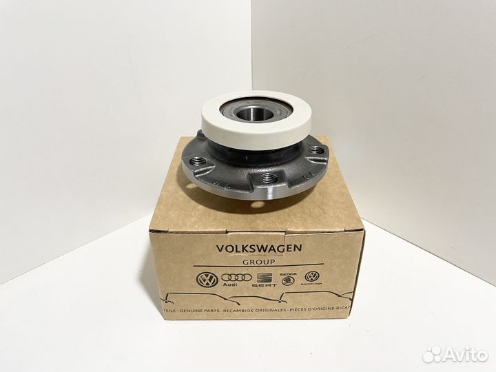 Ступица с подшипником задняя VW, Audi, Skoda, VAG