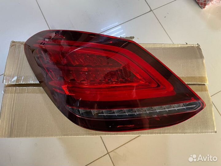 Фонарь задний Mercedes W205 рестайлинг