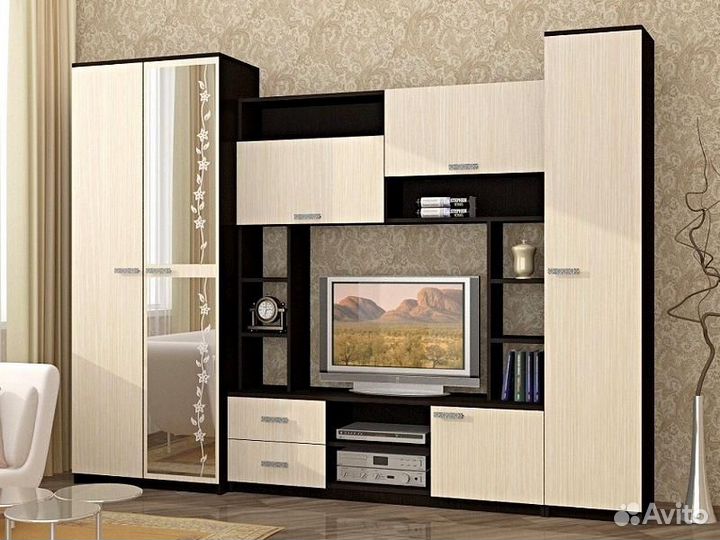 Стенка Флора 2.7м