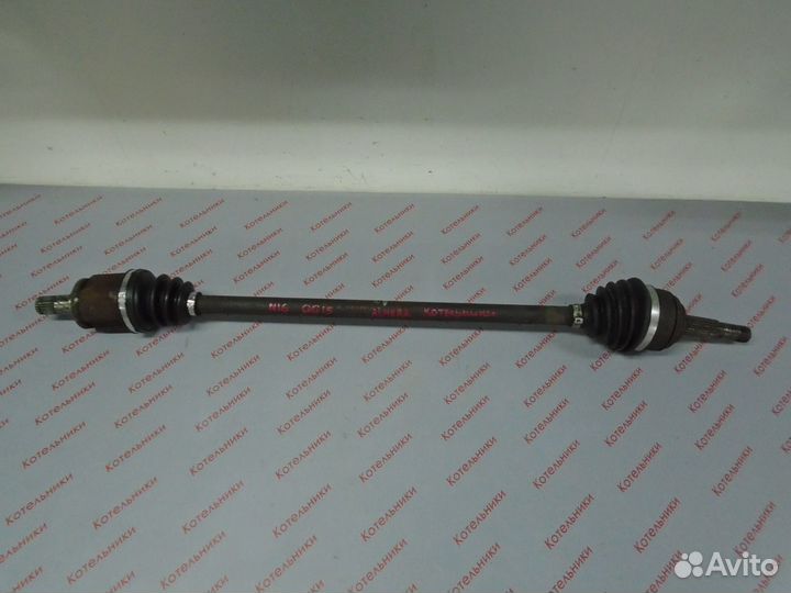 Nissan 39100-BM520 Вал приводной, правый