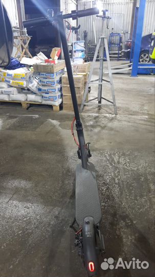 Электро самокат Xiaomi M 365 pro