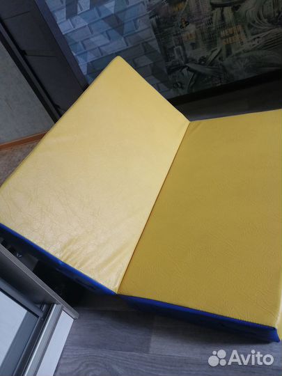 Мат гимнастический складной 100 на 100