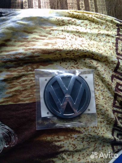 3b0 853 630/fcs volkswagen значек эмблема