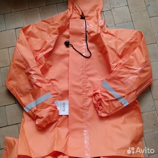 Костюм для защиты от воды