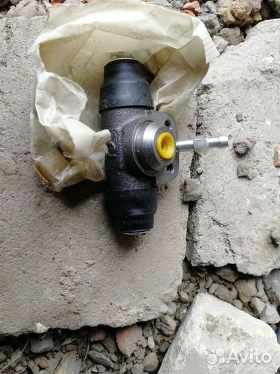 Цилиндр тормозной рабочий 101-060