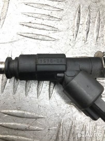 Форсунка Ford Focus 2 2.0 2006