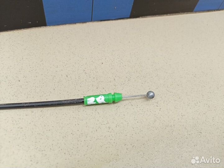 Трос открывания задней двери RAV 4 2013