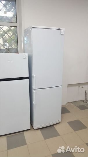 Холодильник атлант новый