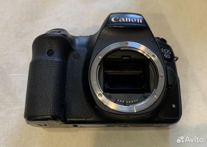 Фотоаппарат Canon EOS 60D Body
