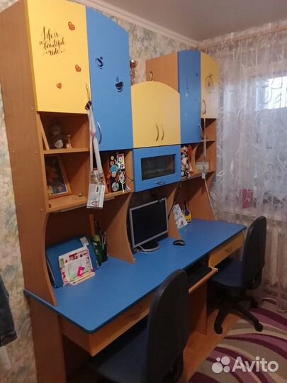 Компьютерный стол