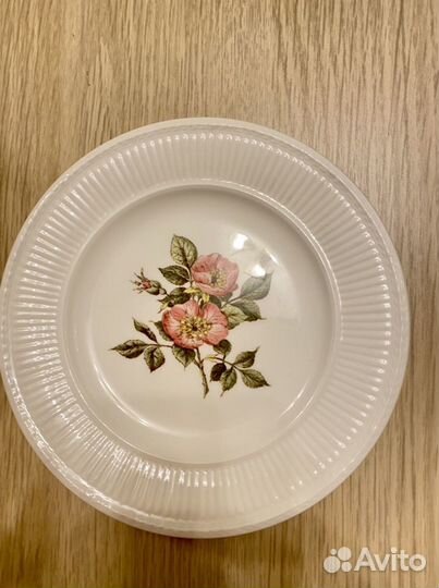 Тарелка Wedgwood Briar Rose Англия