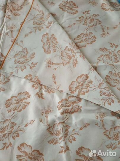 Отрез костюмно-плательной шерсти Christian Lacroix