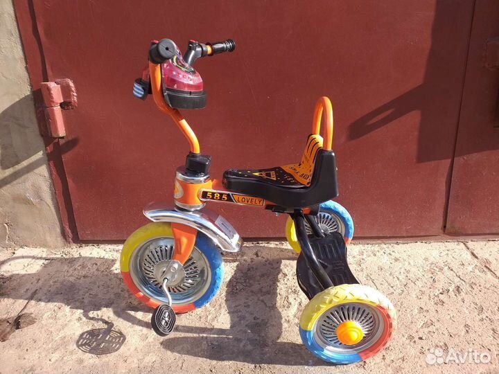 Велосипед трехколесный