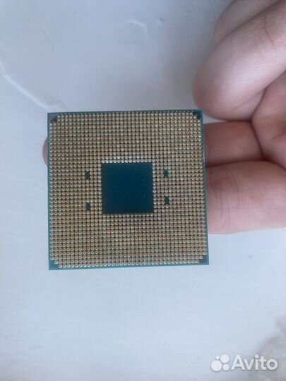 Процессор AMD Ryzen 5 1600AF