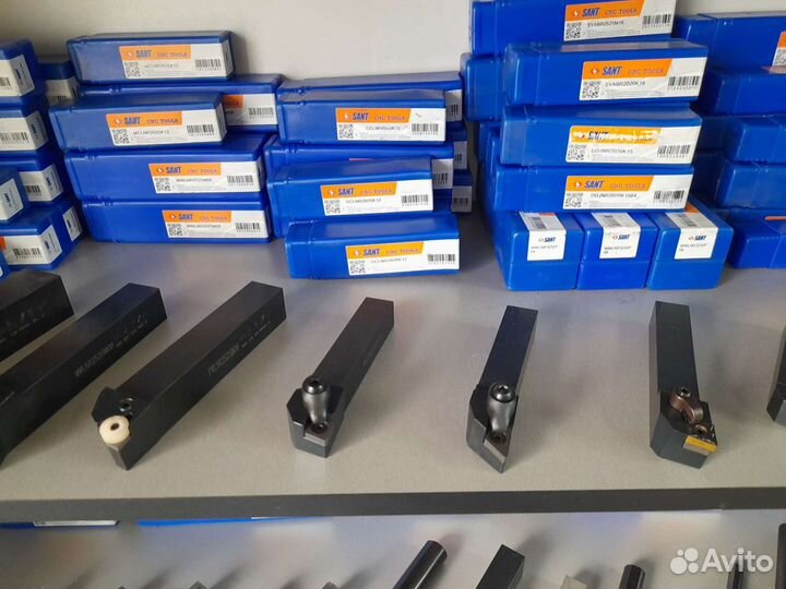 Токарные резцы