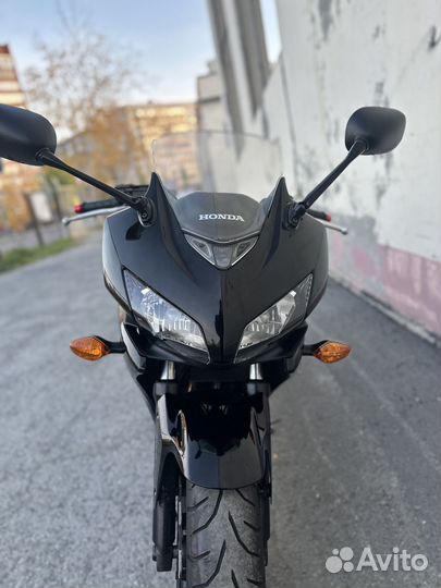 Honda CBR 400R ABS (3шт)
