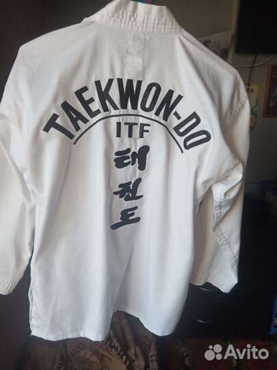 Форма для тхэквондо 140
