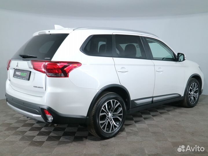 Mitsubishi Outlander, 2017