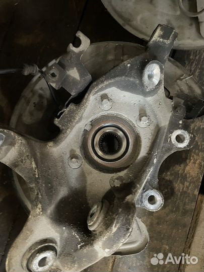 Кулак поворотный задний Mercedes Benz GLC X253