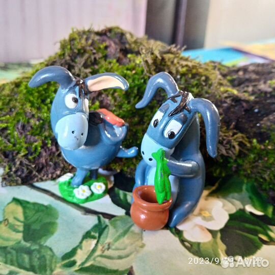 Игрушки из киндера ослики Ландрин