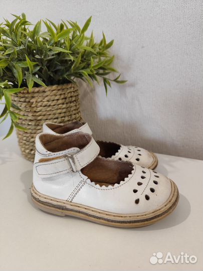 Сандалии для девочки Неман 140