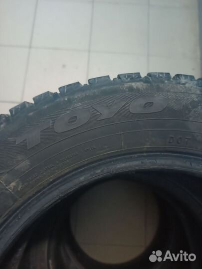 Toyo Observe Ice-Freezer 185/65 R15 88T