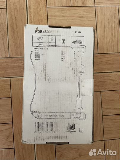 Тормозные колодки Mercedes