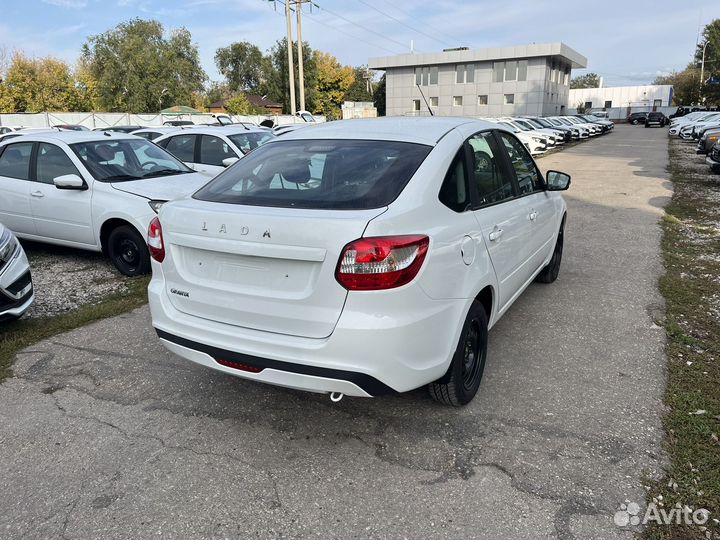 LADA Granta 1.6 МТ, 2023, 19 км