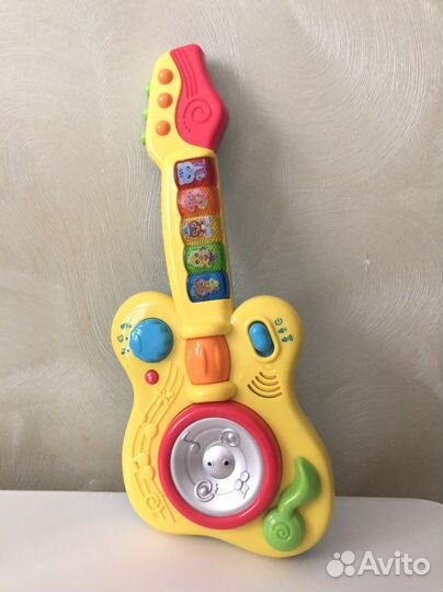 Музыкальная гитара