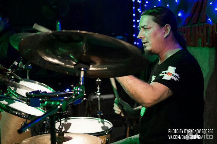 Обучение игре на барабанах