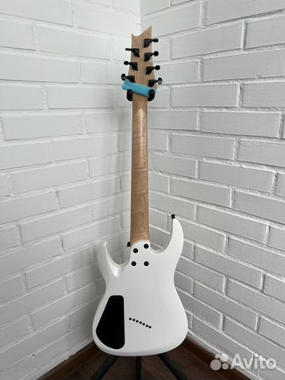 Семиструнная электрогитара