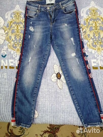 Джинсы для девушек