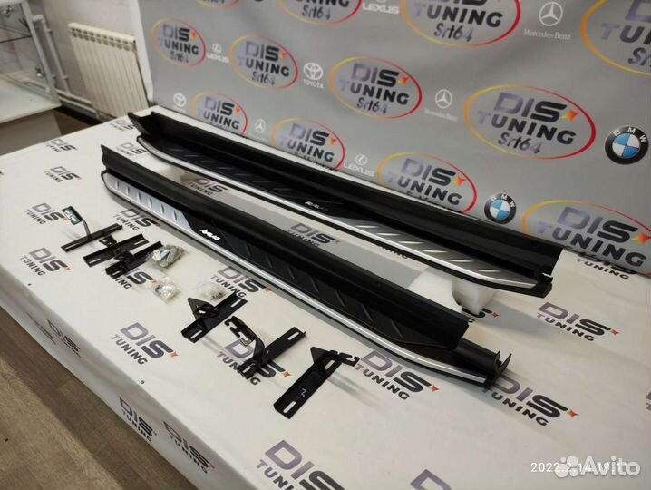 Пороги Toyota Rav 4 (XA50) с20г