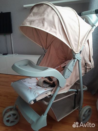Прогулочная коляска