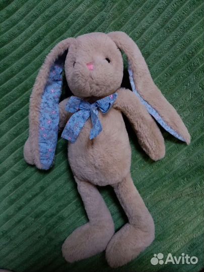 Плюшевый заяц