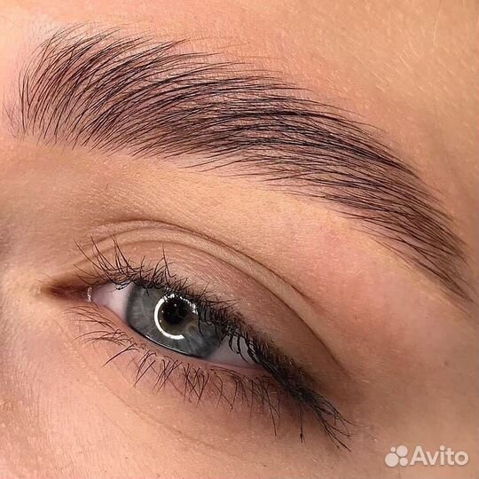 Окрашивание бровей и ресниц