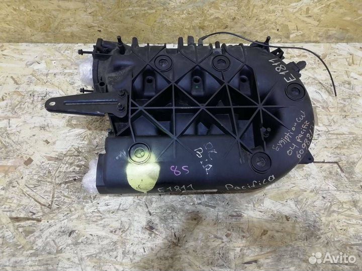 Выпускной коллектор Chrysler Pacifica 2006