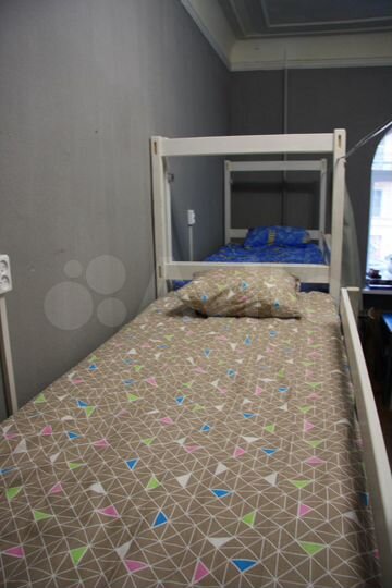 Комната 28 м² в 2-к., 3/4 эт.