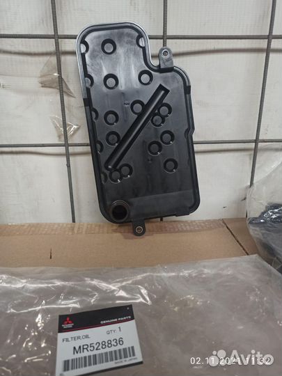Фильтр АКПП Mitsubishi Pajero Sport MR528836
