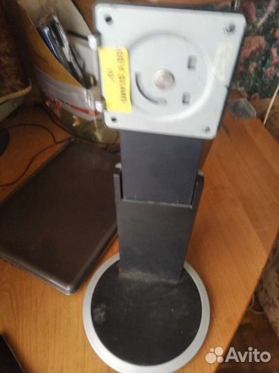 Кронштейн для монитора/телевизора Samsung