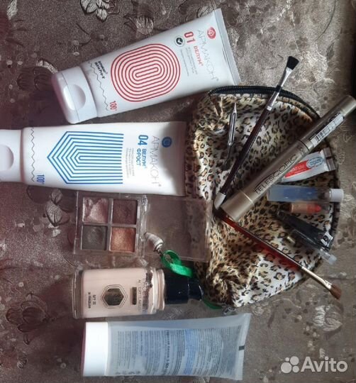 Набор уходовой косметики пакетом