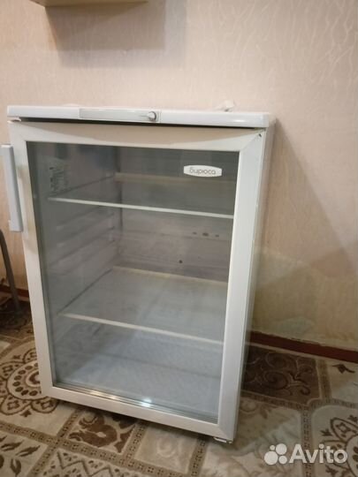 Холодильник витрина Бирюса 152