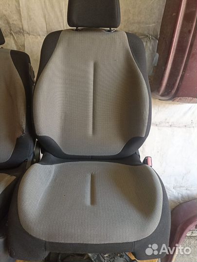 Сидушки Ситроен с4