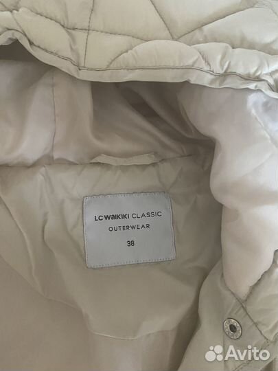 Курка демисезонная женская новая 44 Waikiki