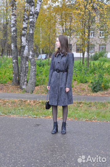 Пальто женское 44 демисезоннное Pompa