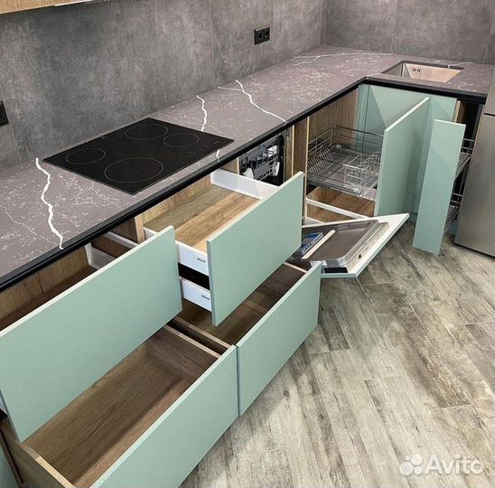 Кухонный гарнитур