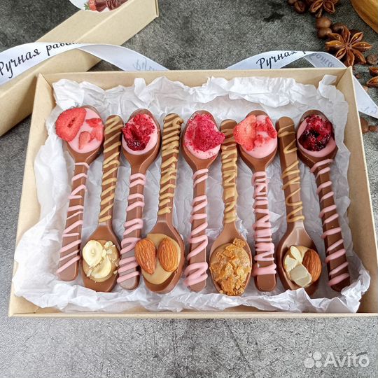 Пасхальные наборы и декор для куличей