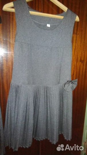 Форма для девочек размер 46и 44