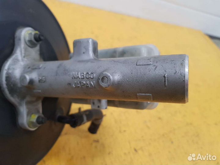 Главный тормозной цилиндр Subaru Forester, SG5